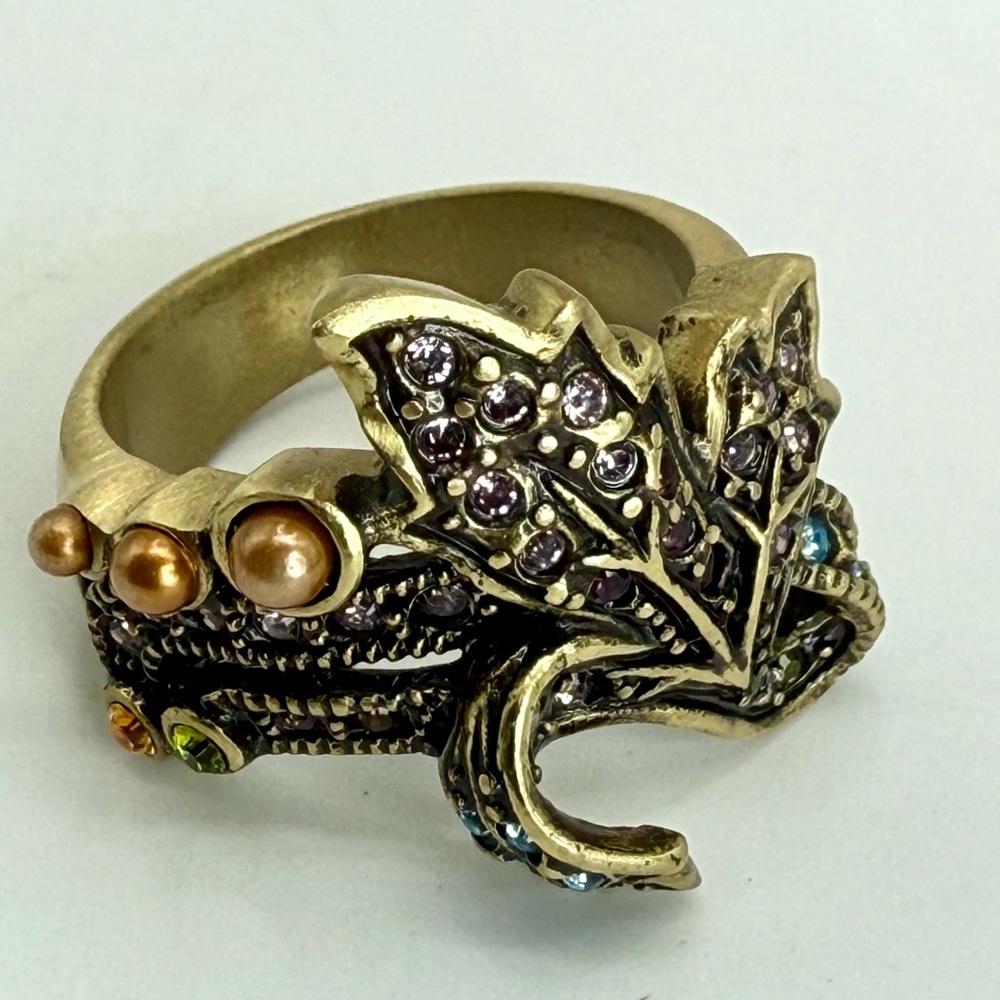 Heidi Daus Luscious Leaf Cocktail Ring Swarovski Crystals Faux Pearl Sz 8